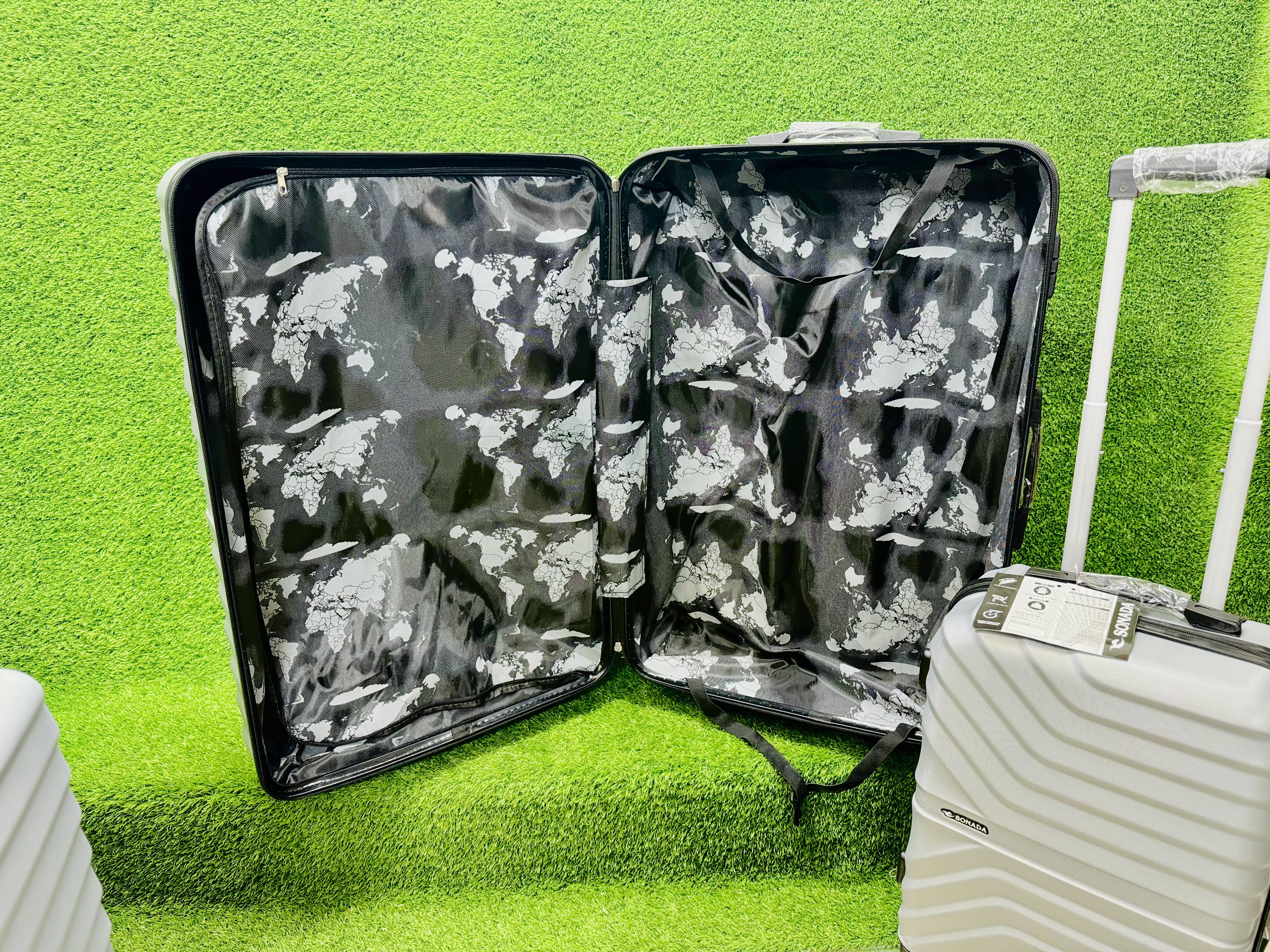 Sonada 3 Piece Hardside Luggage Set