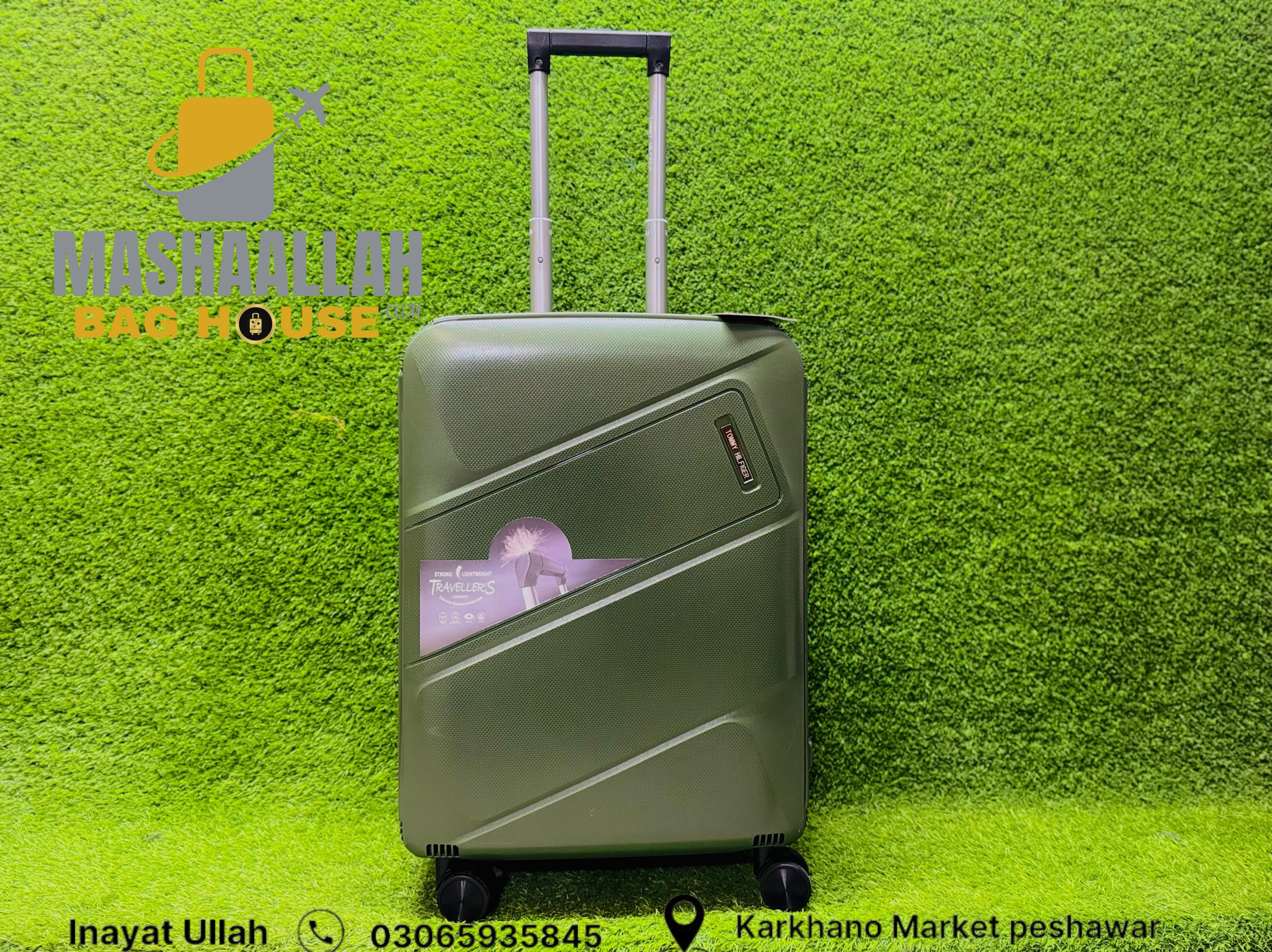 Original Tommy Hilfiger luggage 3 pics set