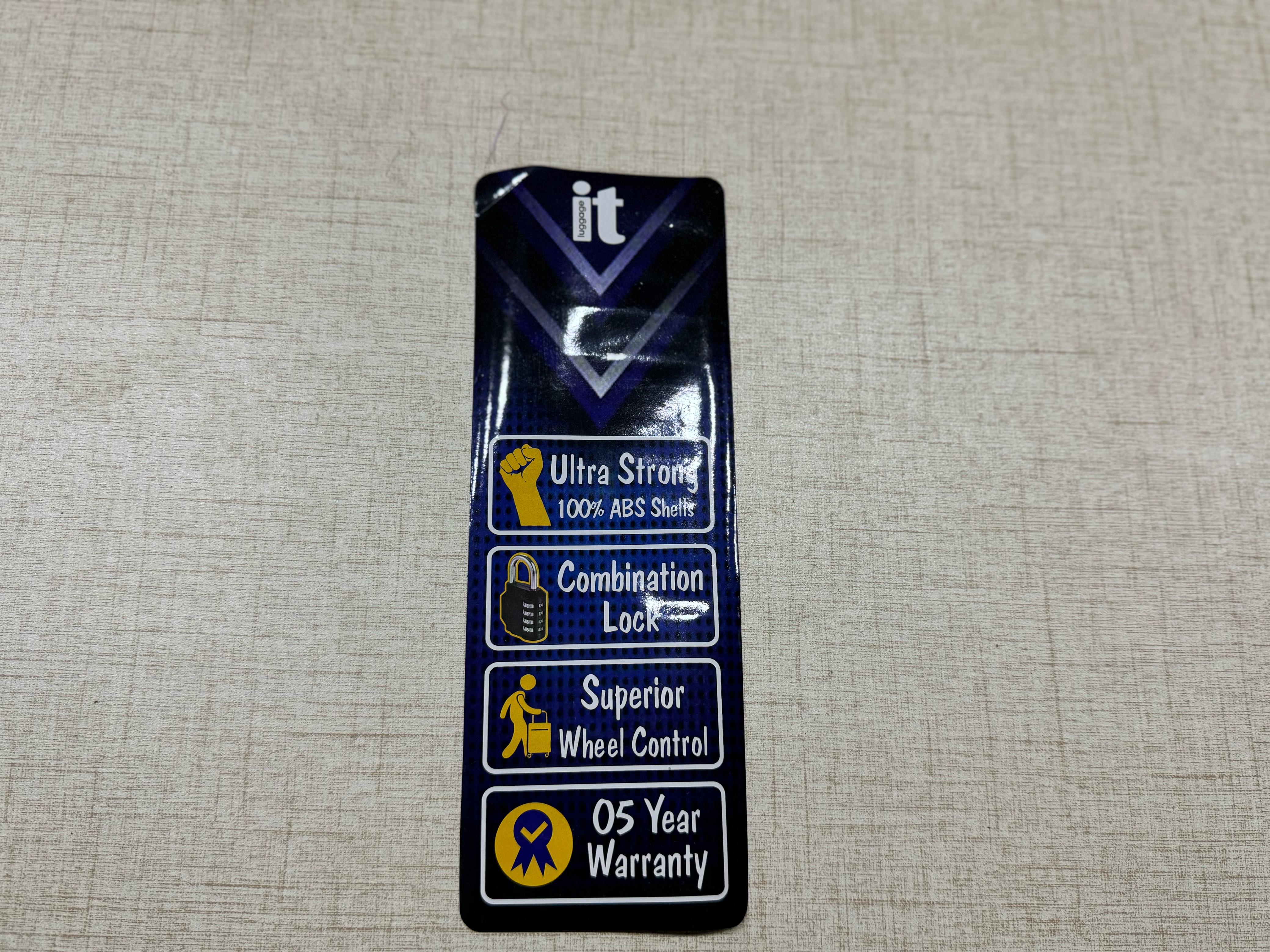 4 pics luggage set hardside