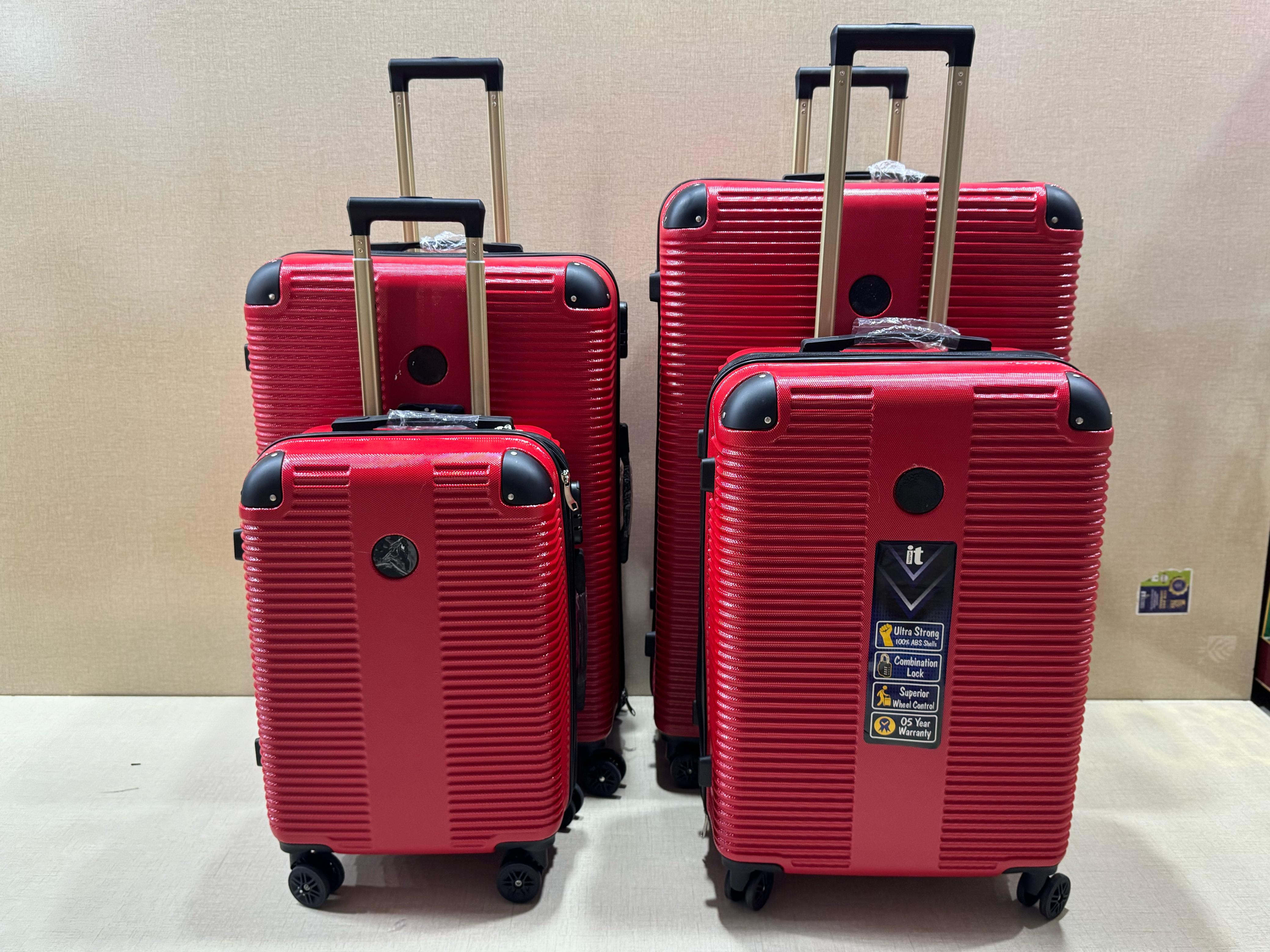 4 pics luggage set hardside
