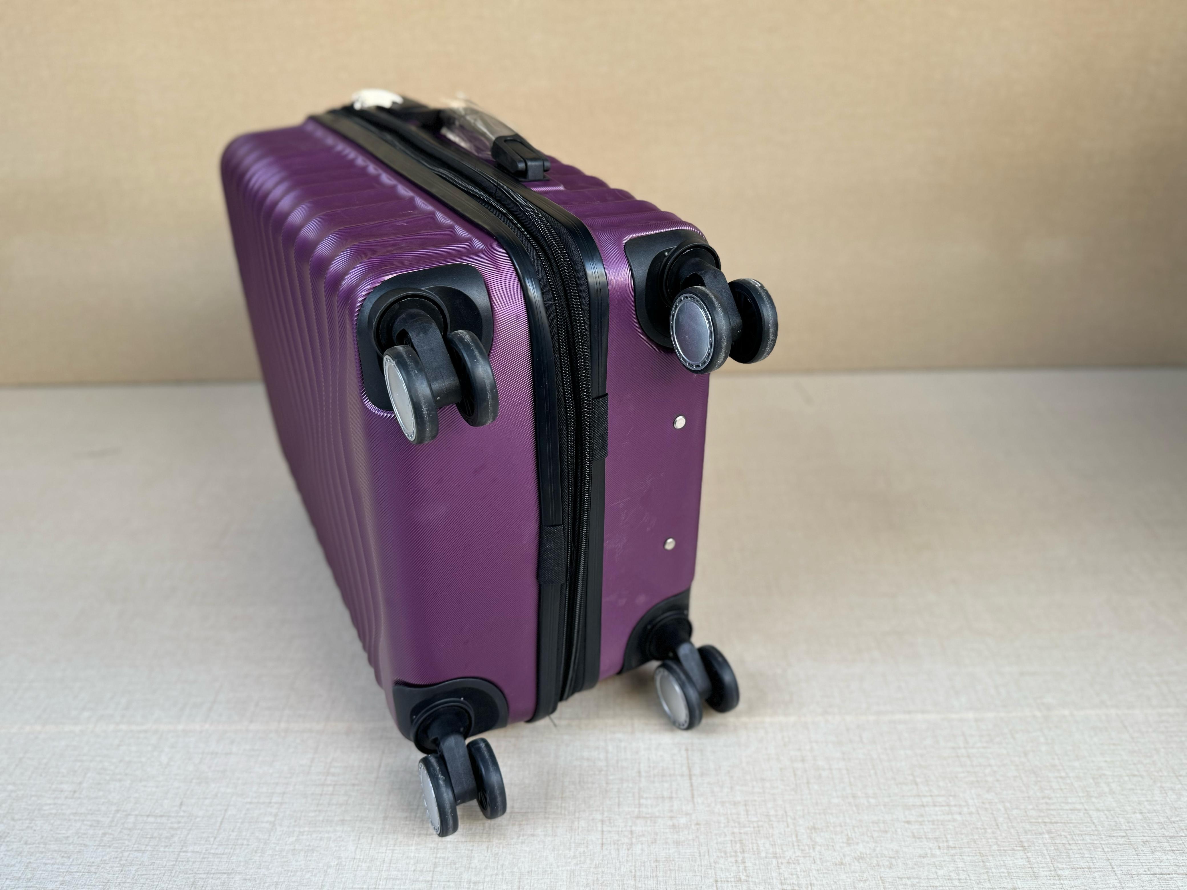 Lojel Hardside 3 Piece Luggage Set
