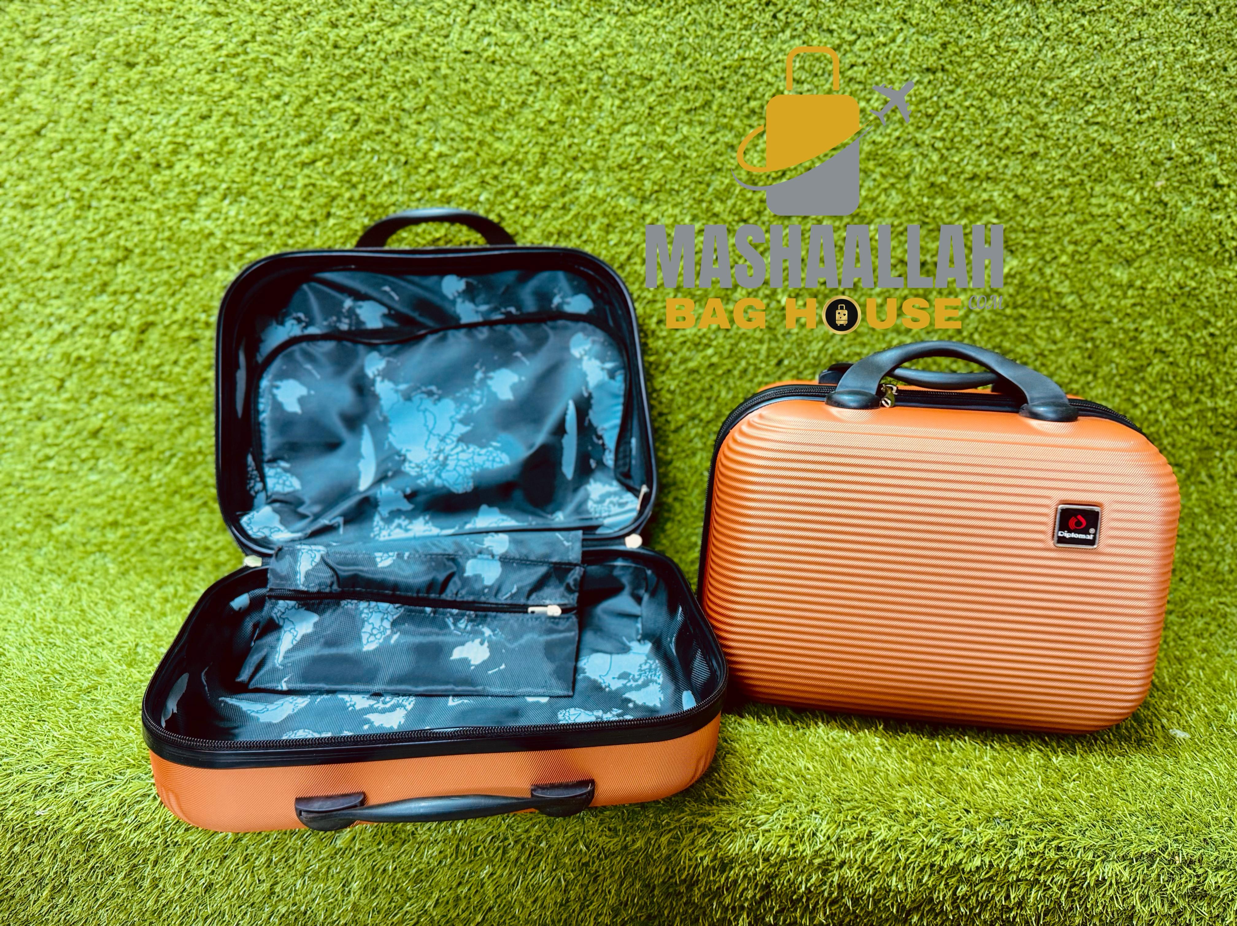 Diplomats  2 piece vanity case