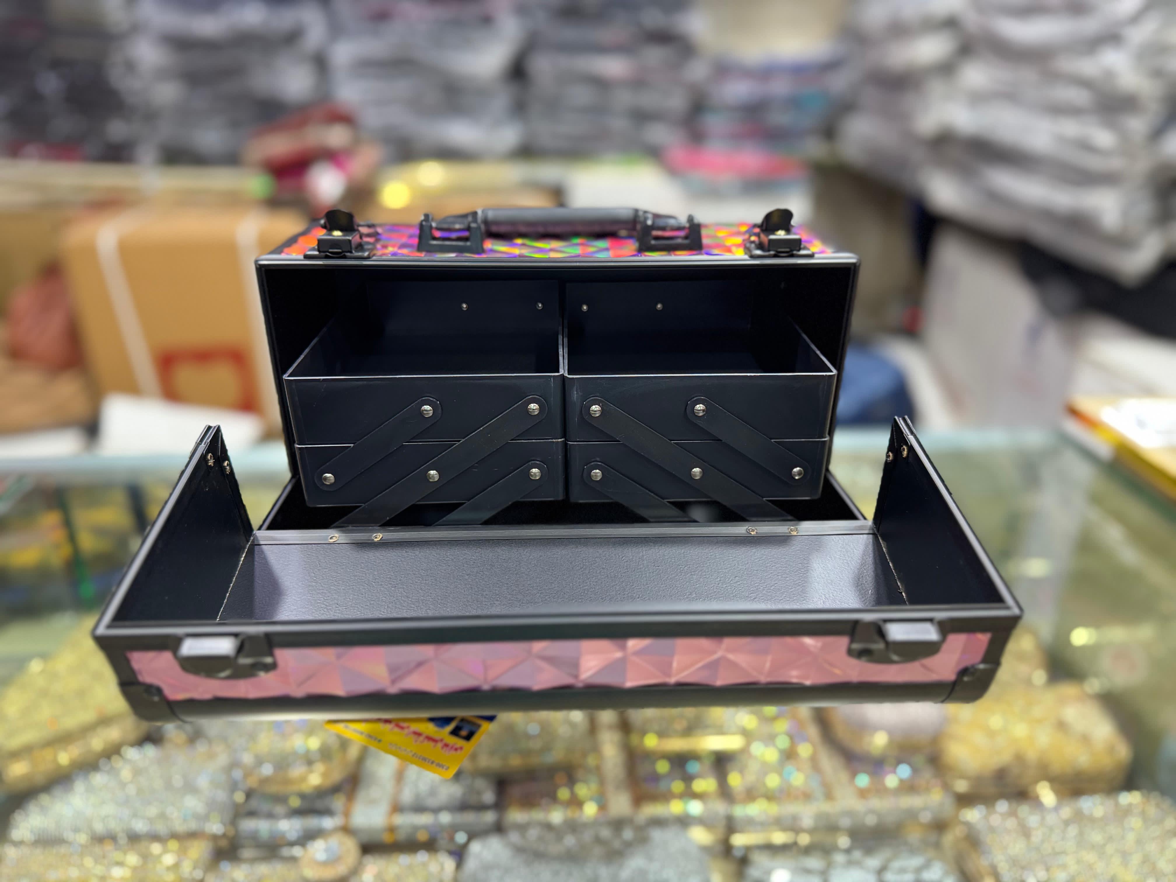 Beauty organizer box elegant design
